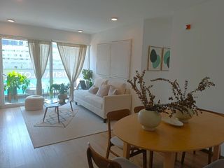 Foto 2 de Moderno Flat 91 m² en Paseo de La Republica - Miraflores