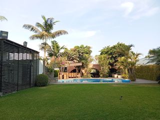 Foto 15 de Hermosa Casa 1250 m², Piscina Jardin - Zona Batallones, Surco