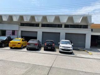Foto 1 de Venta local comercial, sector Centenario – Guayaquil