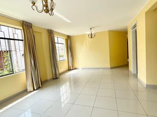 Foto 17 de Alquiler De Departamento En 1Er Piso + Cochera — Santa Patricia, La Molina