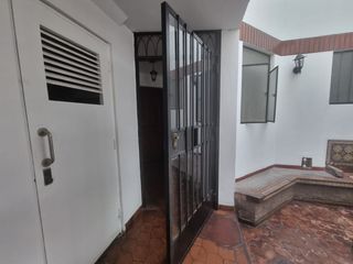 Foto 5 de LINDO DPTO EN 1ER PISO 90M2 AV MELGAREJO - LA MOLINA
