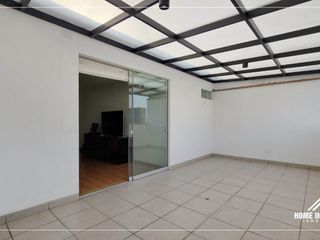 Foto 32 de SAN BORJA - DUPLEX EN VENTA EN CHACARILLA DEL ESTANQUE