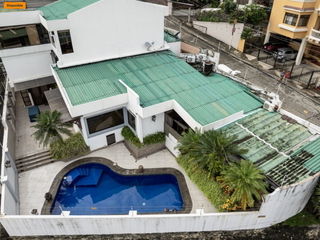 Foto 1 de VENTA DE CASA EN  LOMAS DE URDESA (RENTERA)
