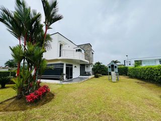 Foto 4 de HERMOSA PROPIEDAD EN  VENTA URB. PRIVADA