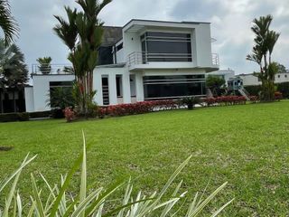 Foto 20 de HERMOSA PROPIEDAD EN  VENTA URB. PRIVADA
