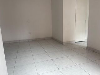 Foto 5 de Rento Suite en La Av. 10 de Agosto , Quito , Ecuador.