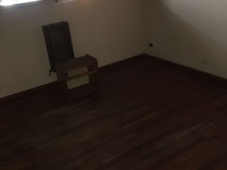 Foto 5 de ALQUILER DUPLEX 3 AMBIENTES PATIO Y COCHERA HAEDO