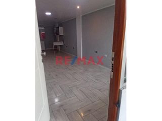 Foto 1 de Alquiler De Casa Comercial En San Martin De Porres