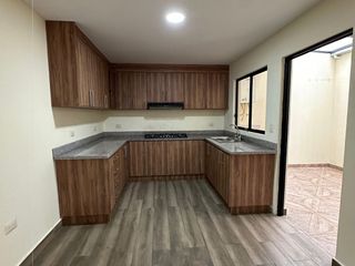 Foto 3 de DE OPORTUNIDAD CASA EN RENTA