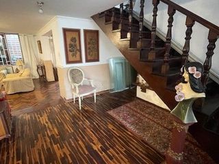 Foto 11 de VENDO CASA CONSERVADA EN MAGDALENA CERCA A LA PERA DEL AMOR