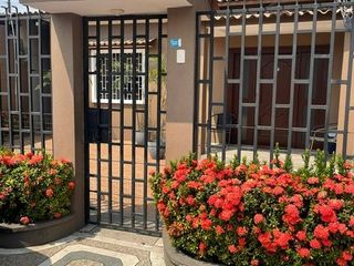 Foto 1 de Venta Casa Samanes II de Alta Rentabilidad