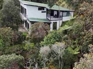 Foto 1 de Venta Casa   Campestre de Lujo en el Bosque,  Para Estrenar, Excelente Ubicación, doble proposito:residencial y/o comercial.