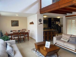 Foto 1 de Casa de arriendo o venta en nayón de 5 dormitorios dentro de urbanización