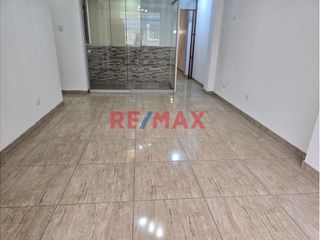 Foto 3 de 1139746 Venta De Acogedor Departamento En Primer Piso Cerca A La Av. Las Flores Alt. Paradero 8 Urb. Canto Grande