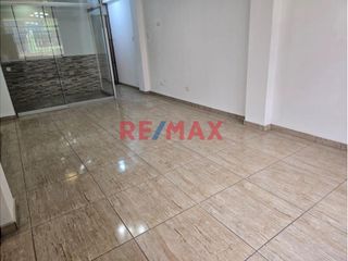 Foto 4 de 1139746 Venta De Acogedor Departamento En Primer Piso Cerca A La Av. Las Flores Alt. Paradero 8 Urb. Canto Grande