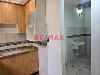 Foto 6 de 1139746 Venta De Acogedor Departamento En Primer Piso Cerca A La Av. Las Flores Alt. Paradero 8 Urb. Canto Grande