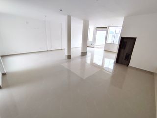 Foto 8 de ✅RENTO AMPLIO LOCAL COMERCIAL 70 m2 (San Antonio de Pichincha)