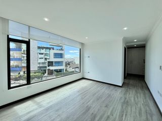 Foto 4 de DE VENTA DEPARTAMENTO 3D CON BANO, QUITO TENIS