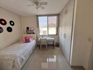 Foto 22 de EN ALQUILER CASA ESQUINERA AMOBLADA EN VIA A LA COSTA, URB PORTO ALEGRE, KM 12.5