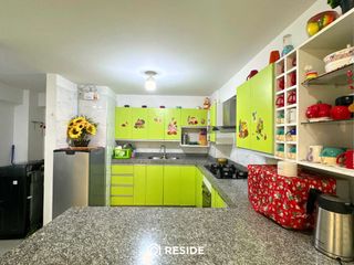Foto 7 de Dúplex en venta en San Isidro con 3 dormitorios, 172 m², balcón y jacuzzi