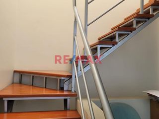 Foto 6 de Vendo Duplex Con Terraza +Estacionamiento En Urb. Esmeralda 118.39