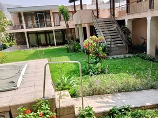 Foto 2 de 🏡CASA HERMOSA, rodeada de lindos jardines. 🏡