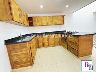 Foto 1 de Casa Medianera en Arriendo – Excelente Ubicación en La Ceja