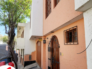 Foto 1 de ALQUILO CASA EN YANAHUARA IDEAL PARA EMPRESAS