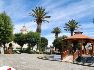 Foto 1 de 🌿☀️EN VENTA LINDO TERRENO A MEDIA CUADRA DE LA PLAZA DE CHARACATO🌿☀️