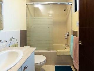 Foto 13 de $83.000 – Suite de 59m² con Parqueadero en La Carolina