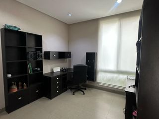 Foto 7 de En venta lujosa casa al lago en Arrecife, Isla Mocoli, Via Samborondon
