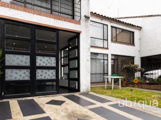 Foto 3 de ESPECTACULAR CASA EN VENTA PONTEVEDRA