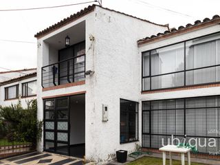 Foto 2 de ESPECTACULAR CASA EN VENTA PONTEVEDRA