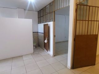 Foto 2 de LOCAL COMERCIAL EN AVENIDA EN ALQUILER - SANTA MARIA DEL PINAR PIURA