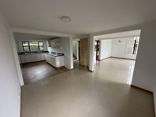 Foto 13 de Venta de Casa en Condominio Cerros del Virrey