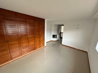 Foto 26 de Venta de Casa en Condominio Cerros del Virrey
