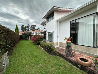 Foto 7 de Venta de Casa en Condominio Cerros del Virrey