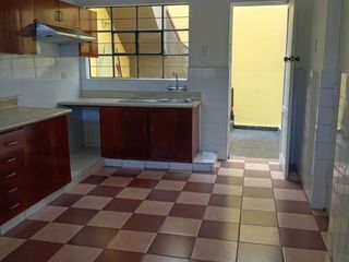 Foto 11 de SE ALQUILA IMPONENTE CASA EN PUEBLO LIBRE