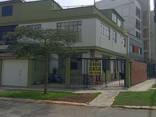 Foto 1 de SE ALQUILA IMPONENTE CASA EN PUEBLO LIBRE