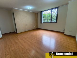 Foto 2 de Departamento de alquiler Dos Hemisferios, sector Pusuqui, en planta baja, con mejoras, al mejor precio $220 mas $32 alícuota