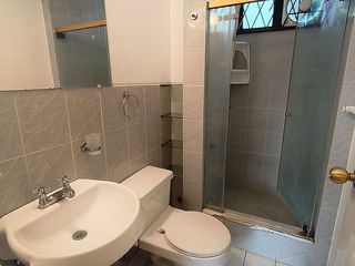 Foto 9 de Departamento de alquiler Dos Hemisferios, sector Pusuqui, en planta baja, con mejoras, al mejor precio $220 mas $32 alícuota