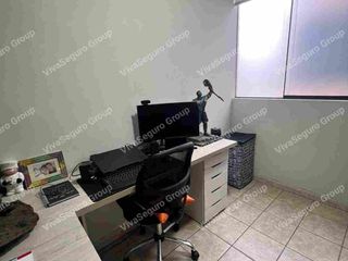 Foto 5 de VENDO DEPARTAMENTO FLAT CON VISTA A PARQUE EN CEDROS DE VILLA CHORRILLOS