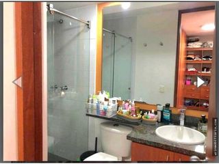 Foto 9 de VENDO APARTAMENTO MAZUREN