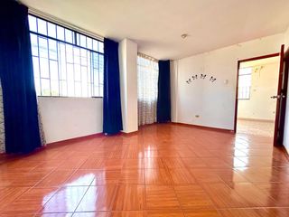 Foto 8 de Vendo EXCLUSIVA Casa en ESQUINA frente PARQUE y Santa María  ICA!