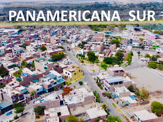 Foto 5 de Vendo EXCLUSIVA Casa en ESQUINA frente PARQUE y Santa María  ICA!