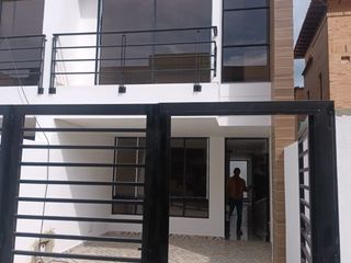 Foto 2 de Hermosa casa para estrenar