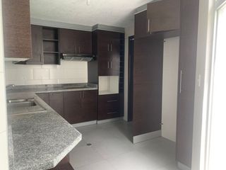 Foto 7 de Casa en renta – Valle de Los Chillos, Armenia Dos