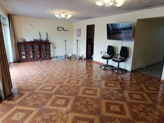 Foto 2 de Alquiler Oficina en San Martín de Porres S/ 3,700