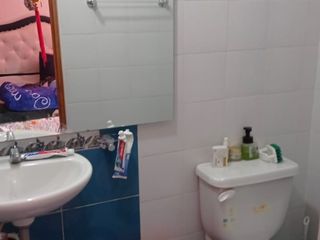 Foto 8 de VENDO APARTAMENTO EN BOGOTA CERCA A ESTACION AV 26