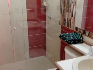 Foto 11 de VENDO APARTAMENTO EN BOGOTA CERCA A ESTACION AV 26